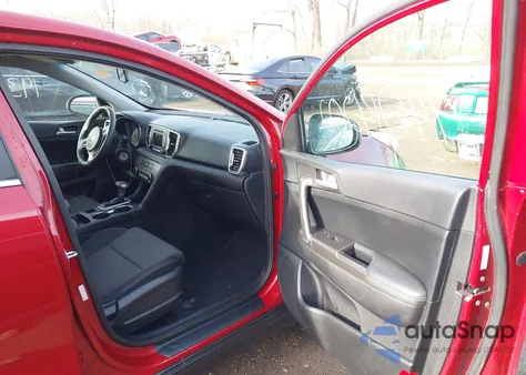 2017 Kia Sportage Lx z USA, uszkodzony, nr VIN KNDPMCAC6H7112768